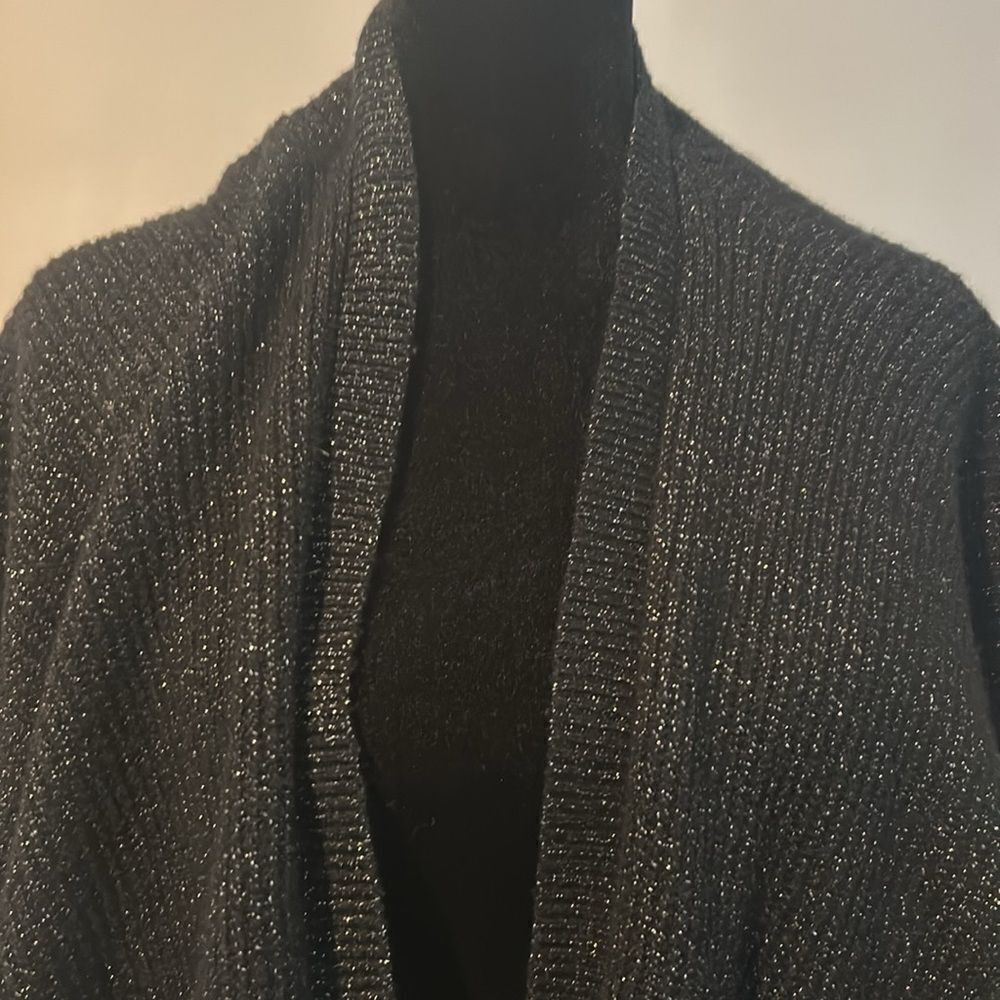 Cabi 4064 Luxury Charcoal Black Sparkle Side Zipper Poncho Sweater Size XS/S - Picture 5 of 8